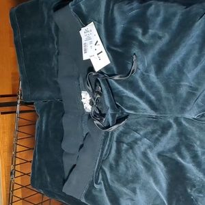 New York laundry woman 1x super soft velor pants